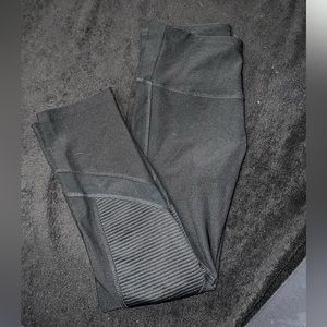 vogo athletica, size is small, black leggings with textured parts